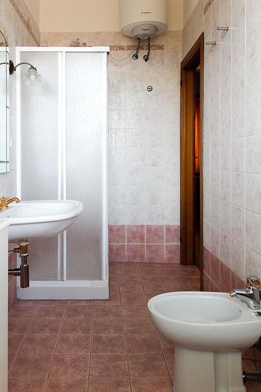 Guesthouse Stazione Pisa Centro Экстерьер фото