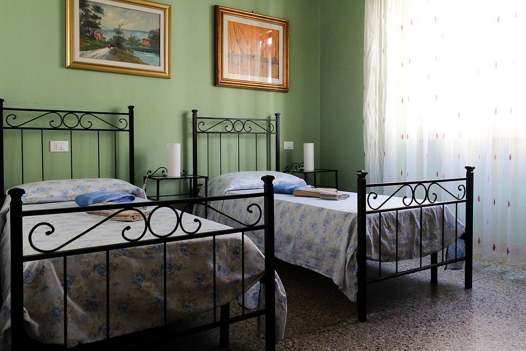 Guesthouse Stazione Pisa Centro Экстерьер фото